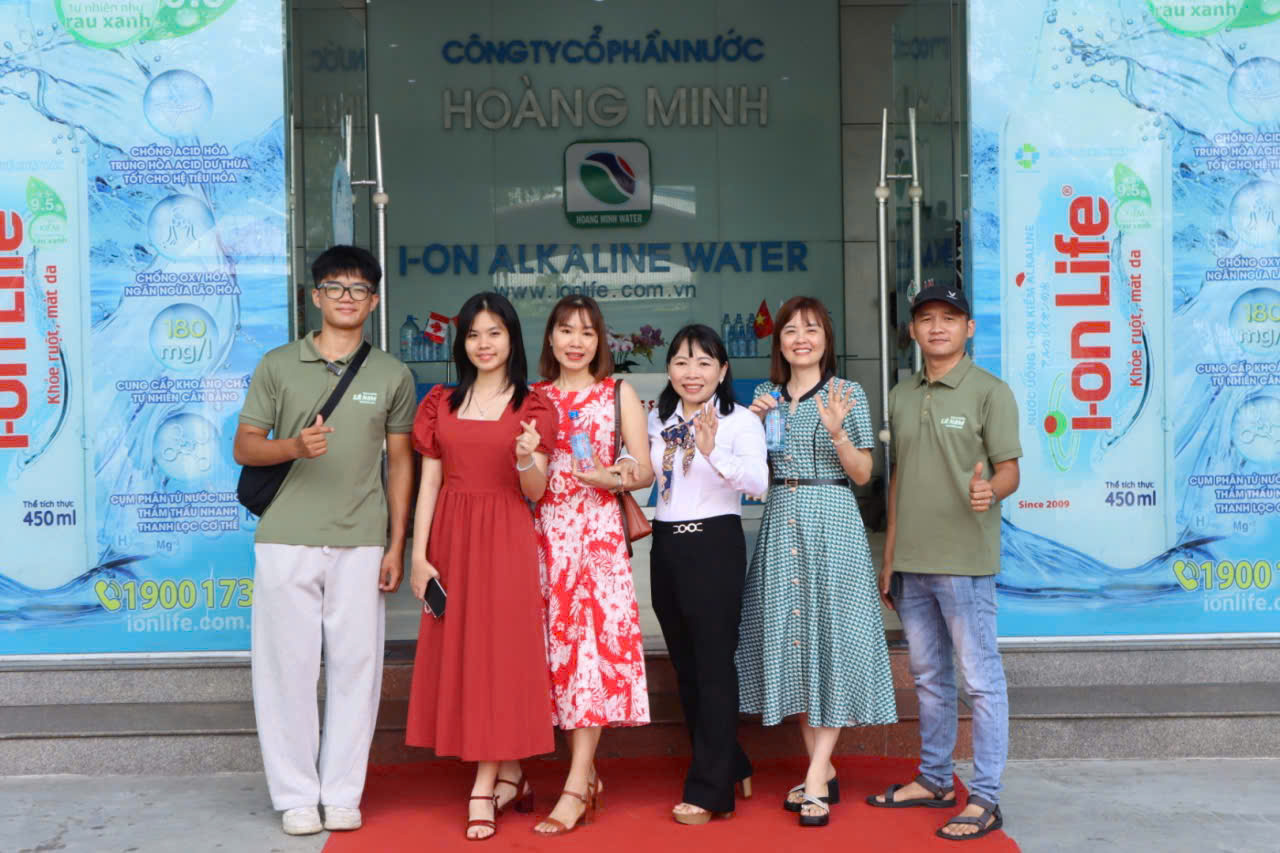 Đoàn Đại lý tới tham quan nhà máy nước ion kiềm cao cấp i-on Life